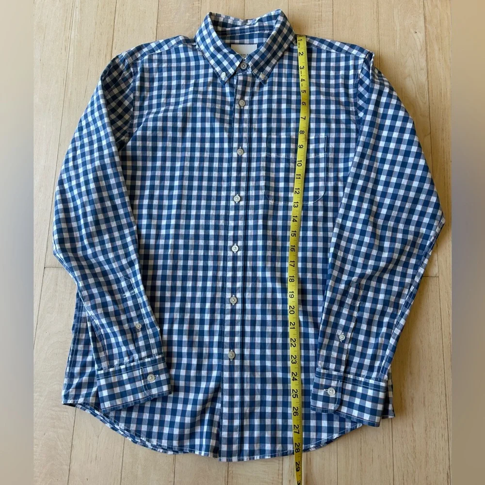 American Eagle Men’s Blue/White Checked Cotton Button Down Shirt - Size Medium